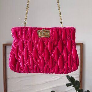 Share NEW Womens LILLY PULITZER Chancey Quilted Velvet Clutch Purse Bag Pink Gre